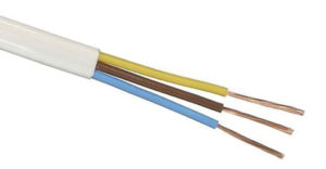 Kabel zum Verbinden einer Steckdose mit Erdung