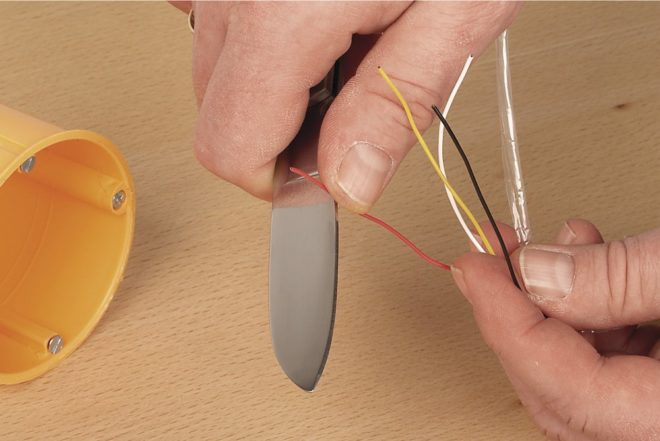 wire stripping with a knife